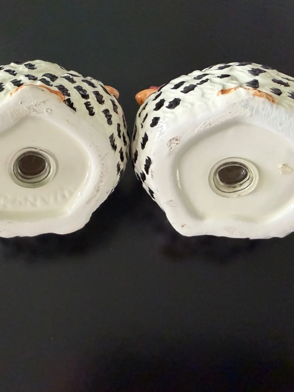 Wangs  Speckled Chicken Rooster Salt And Pepper Set 2